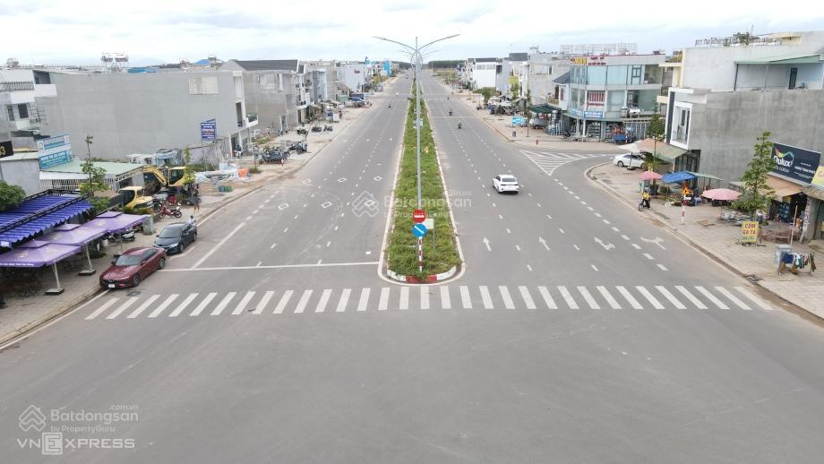 Bán đất tại nguyễn cửu phú, gần đại học phạm ngọc thạch, 2,35 tỷ, 100m2, shr