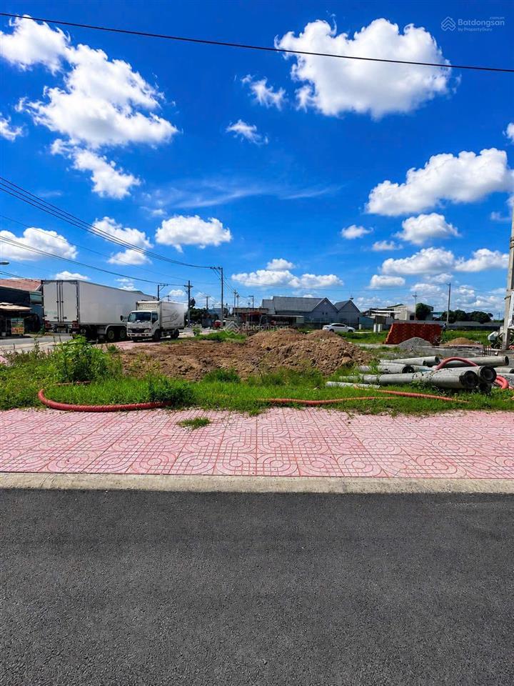Đất mt hoàng phan thái, ngay trung tâm hành chính bình chánh, 80m², giá 2,4 tỷ, shr
