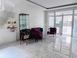 Nhà bán khu vip p4, tân bình  hoàng văn thụ  gần sân bay tsn  73m²  3 tầng  ngang 4.5m.