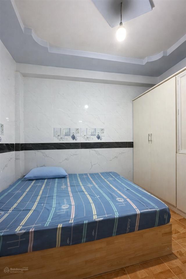 Nhà bán lô góc đường 8m bùi thế mỹ  trung tâm p10 tân bình, ngang 4.3m  42m2