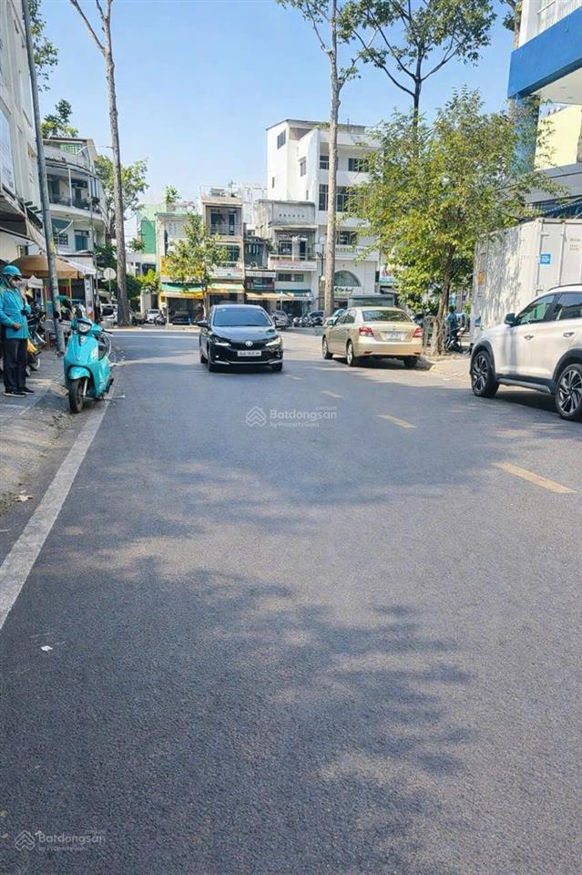 Siêu phẩm vị trí tiện ích vip quận 10 mặt tiền 6 tầng sát coopmart lý thường kiệt 4x17.5m nở hậu