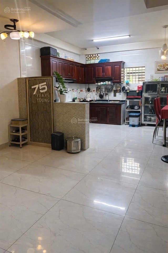 Siêu phẩm vị trí tiện ích vip quận 10 mặt tiền 6 tầng sát coopmart lý thường kiệt 4x17.5m nở hậu