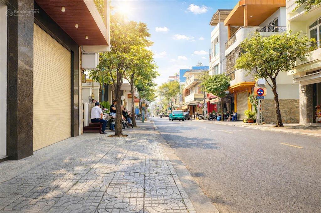 Mặt tiền thương hiệu bàu cát tân bình  kinh doanh sầm uất  sẵn dòng tiền  4 tầng  68m2