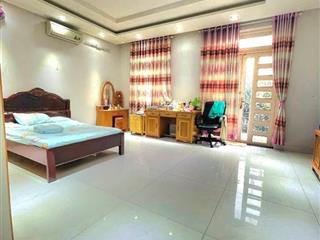 Nhà bán khu trung tâm 6 tầng đường nhựa 10m, thoại ngọc hầu  108m