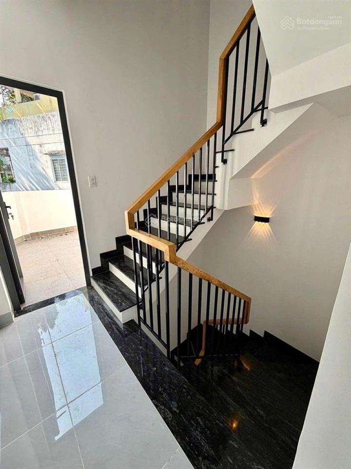 Nhà mặt tiền hàn hải nguyên, phường 2 quận 11 5 tầng giá 12.45 tỷ