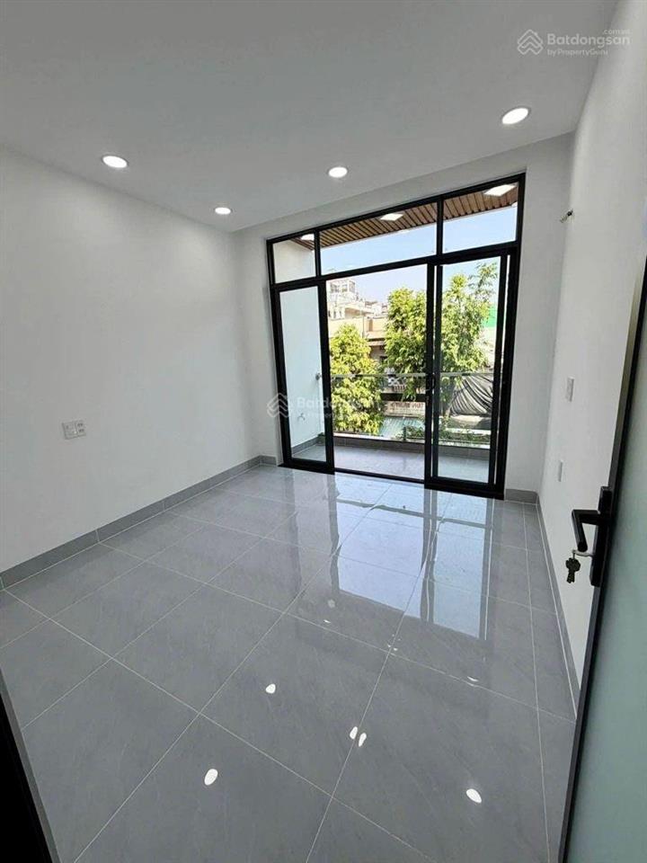 Nhà mặt tiền hàn hải nguyên, phường 2 quận 11 5 tầng giá 12.45 tỷ