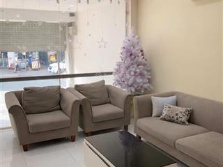 Mặt tiền kinh doanh đỉnh khu bàu cát  đồng đen  đường 16m có lề  5 tầng  60m2