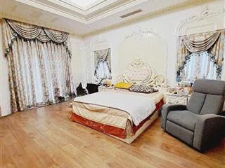 Biệt thự cao cấp 5 tầng khu 7 hiền, lý thường kiệt, tân bình 325m²