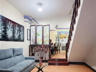 Mặt tiền thép mới, phường 14, tân bình ngang 10m 234m2 x 4 tầng, dòng tiền 41tr/th