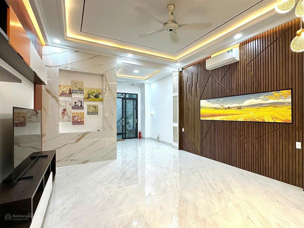 Tòa nhà bề thế đẳng cấp sang trong như biệt thự 7 tầng thang máy hẻm 8m sát 3/2 nguyễn kim quận 10