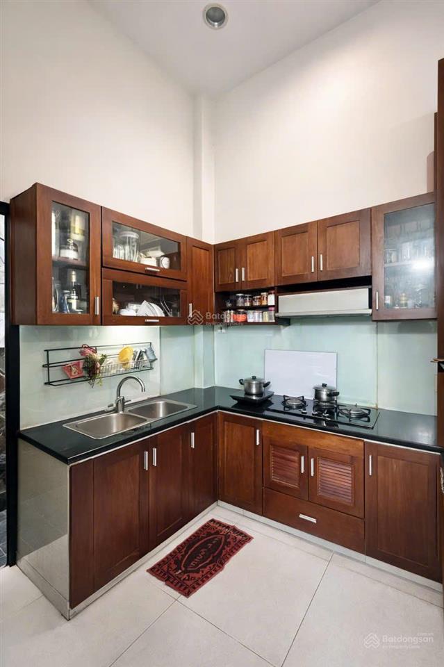 Bán nhà đẹp  ông ích khiêm quận 11  dt 44m2  5 tầng  5 phòng ngủ