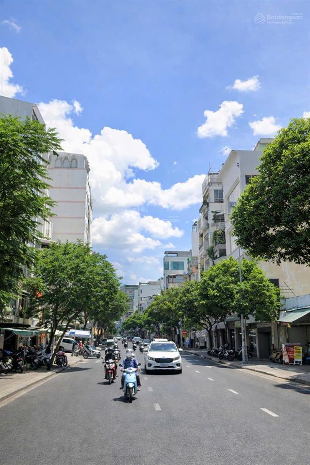 Bán nhà mặt tiền điện biên phủ quận 10 ~100m2, 4 tầng giá cực tốt