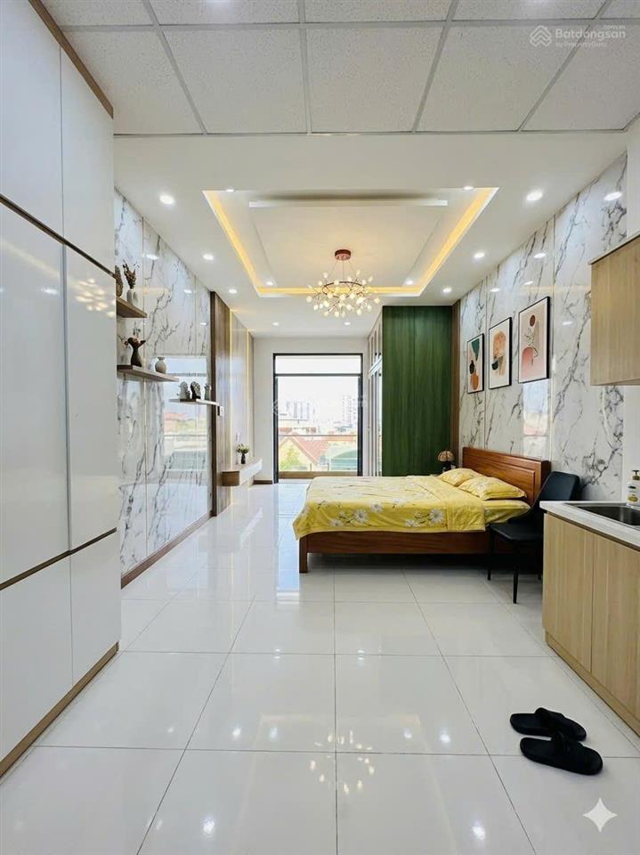 Bán nhà khu bàu cát tân bình 105m2 5 tầng sát ga metro giá tốt