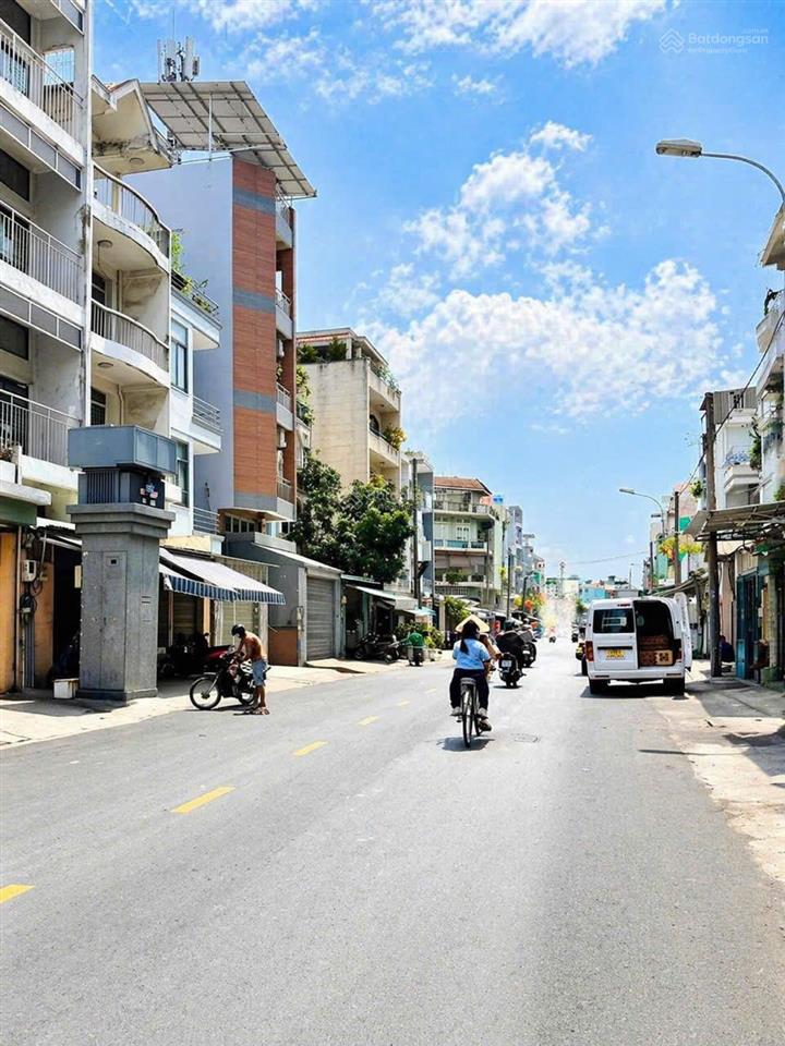 Bán nhà quận 11 nguyễn chí thanh 60m2 4 tầng lựa chọn của người tinh tế