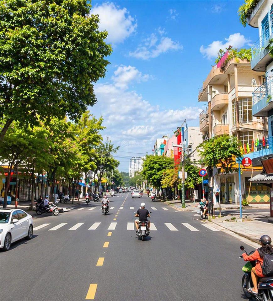 Bán tòa nhà mặt tiền khu bàu cát nguyễn hồng đào 128m2 5 tầng giá tốt