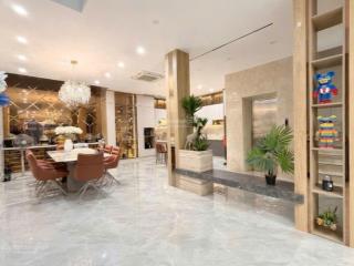 Biệt thự nguyễn chí thanh sát quận 10 160m2 4 tầng ngang 8m có thang máy