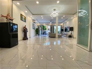 Bán biệt thự mặt tiền khu bàu cát 192m2 ngang 6.8m chủ ngộp hạ mạnh