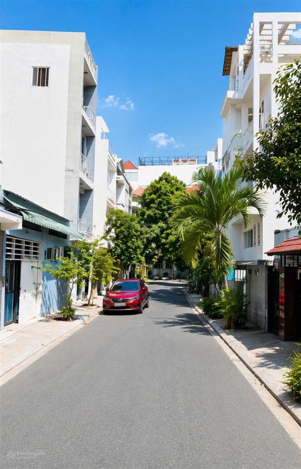 Biệt thự vip mặt tiền khu bàu cát 192m2 ngang 6.8m chủ ngộp giá cực tốt.