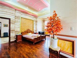 Bán nhà mặt tiền kinh doanh cộng hòa tân bình 100m2 5 tầng ngang 5m gần ga t3