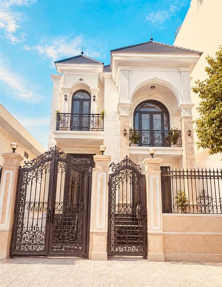 Biệt thự đẹp vip tân bình khu bàu cát  ni sư huỳnh liên  220m2 ngang 11m nở hậu có hầm đường 12m