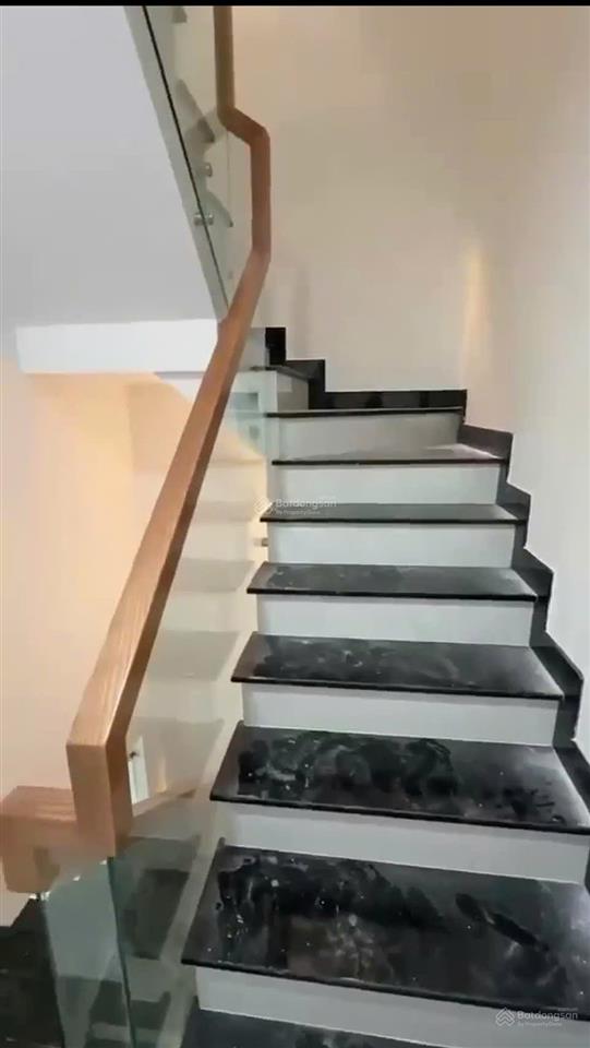 Bán nhà quận 11 bình thới 51m2 4 tầng ngang 4.2m sát khu lữ gia