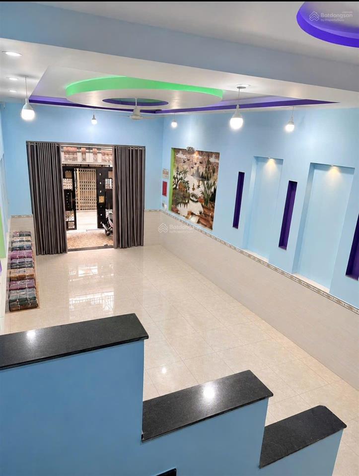 Bán nhà tân bình lạc long quân 69m2 3 tầng ngang 4.5m thông thành mỹ