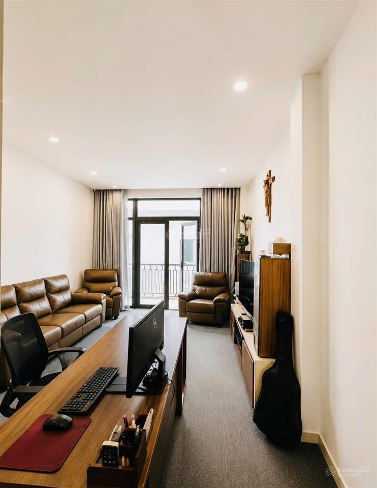 Bán nhà tân bình cách mạng tháng 8 khủng 82m2 4 tầng ngang 4.2m ngay khu bảy hiền