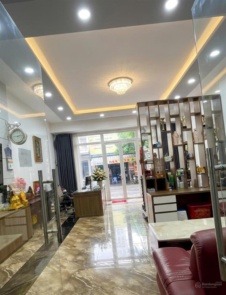 Bán nhà tân bình mặt tiền nguyễn hồng đào 67m2 5 tầng thang máy ngay khu bàu cát