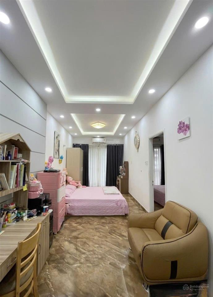 Bán nhà tân bình mặt tiền nguyễn hồng đào 67m2 5 tầng thang máy ngay khu bàu cát