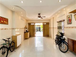Nhà bán hxh âu cơ tân bình  dt 69m2  5 tầng  ngang rộng ngay vòng xoay lên đại hành