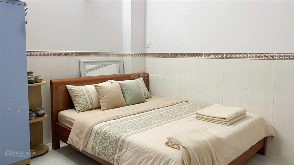 Nhà mặt tiền hồng lạc tân bình  gần chợ tân bình  dt 119m²