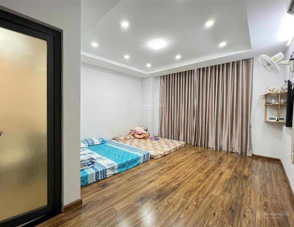 Sát mặt tiền lạc long quân tân bình  hẻm nhựa 8m kinh doanh  5 tầng 4pn mới  giảm kịch trần
