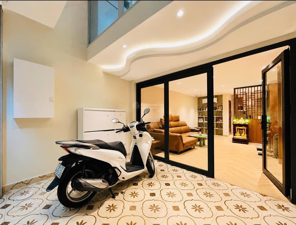 Bán nhà đẹp vị trí vip tô hiến thành  80m  thang máy sịn  công năng tối ưu  quận 10