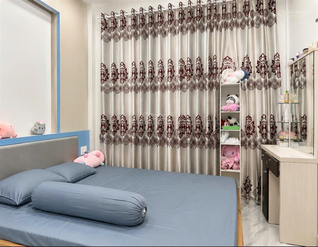 Sát trục ba tháng hai quận 10  xe hơi trước nhà  5 tầng kiên cố  5 phòng ngủ