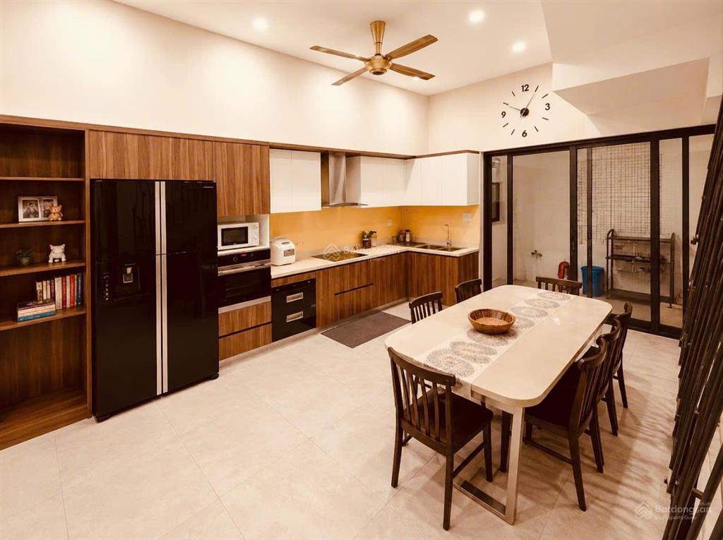 Như mặt tiền sát cộng hòa  đường 8m  80m2  ngang 5.3m  đầu tư thịnh vượng