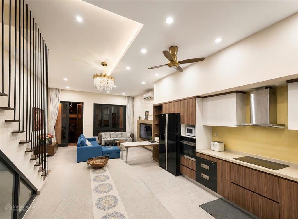 Như mặt tiền sát cộng hòa  đường 8m  80m2  ngang 5.3m  đầu tư thịnh vượng