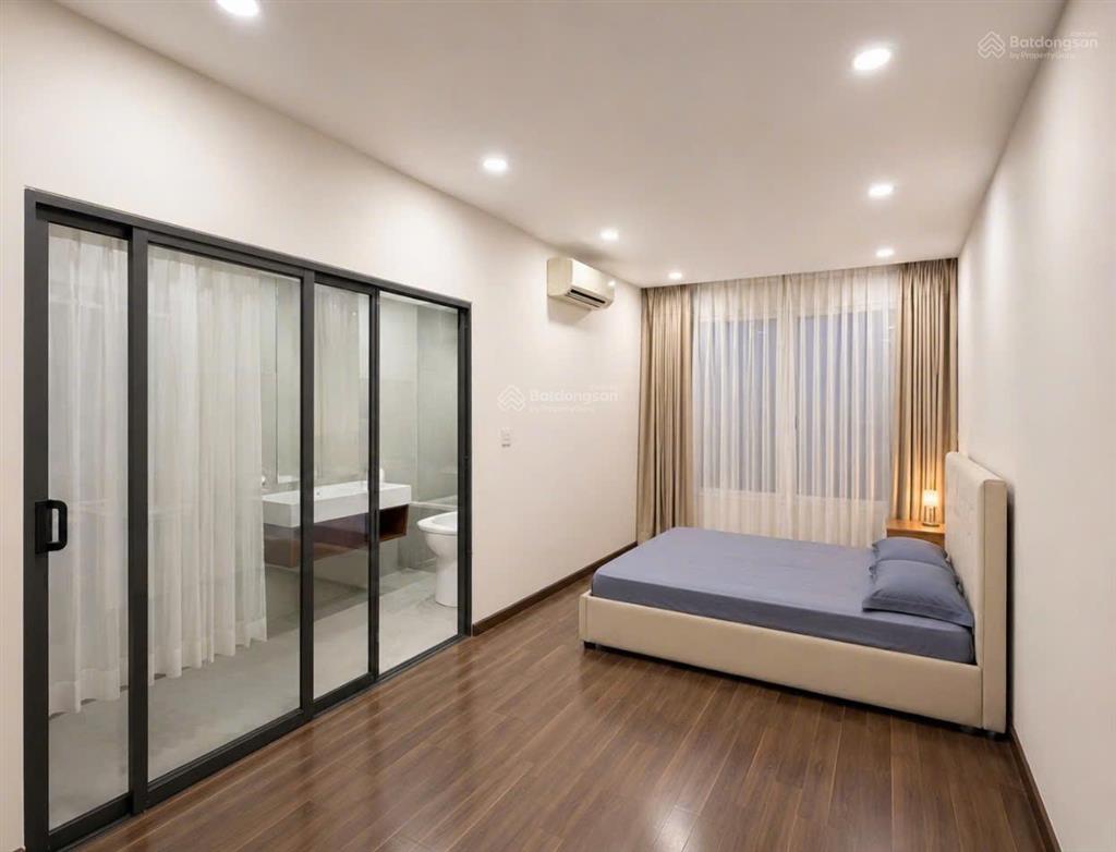 Như mặt tiền sát cộng hòa  đường 8m  80m2  ngang 5.3m  đầu tư thịnh vượng