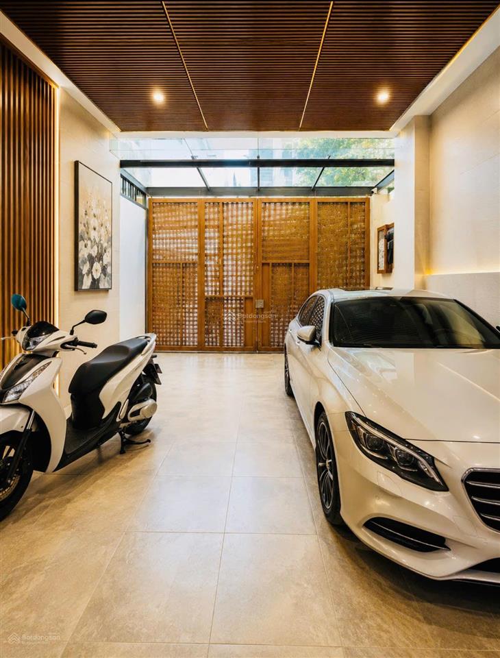 Nhà đẹp mặt tiền khu bàu cát ca văn thỉnh  138m  kiến trúc thượng lưu  ngang 5m