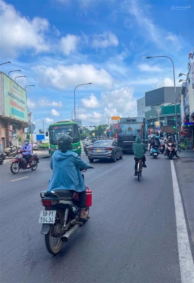 Mặt tiền thành thái quận 10  5 tầng btct  6 phòng ngủ  giá trị khai thác nổi bật