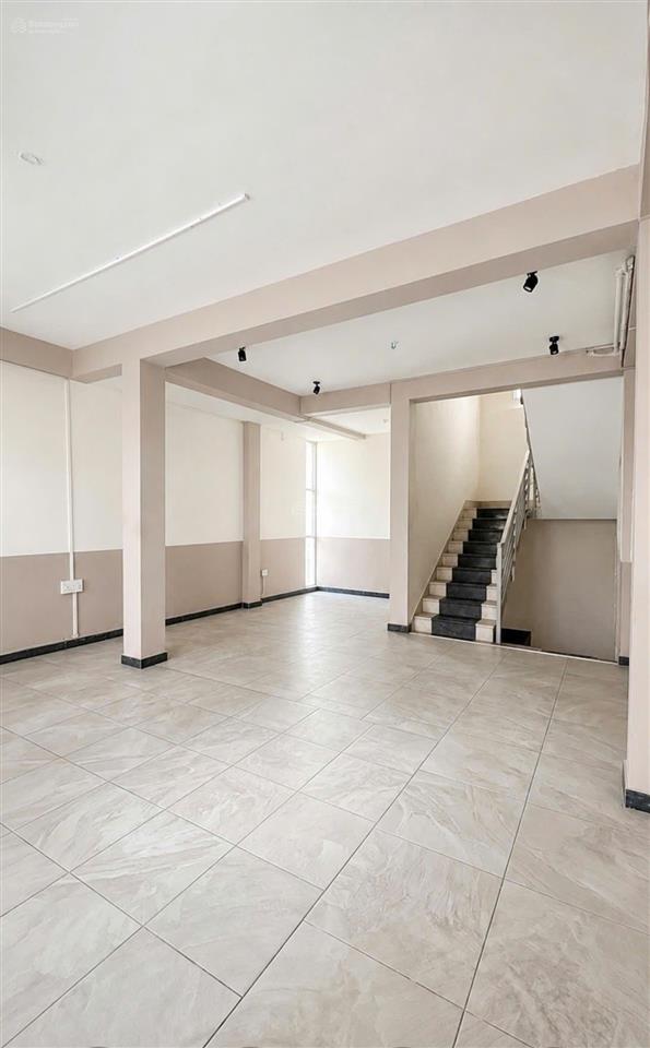 Mặt tiền kinh doanh hòa hảo quận 10  5 tầng  ngang 5m  dtsd 177m  dòng tiền gần nửa tỷ/năm