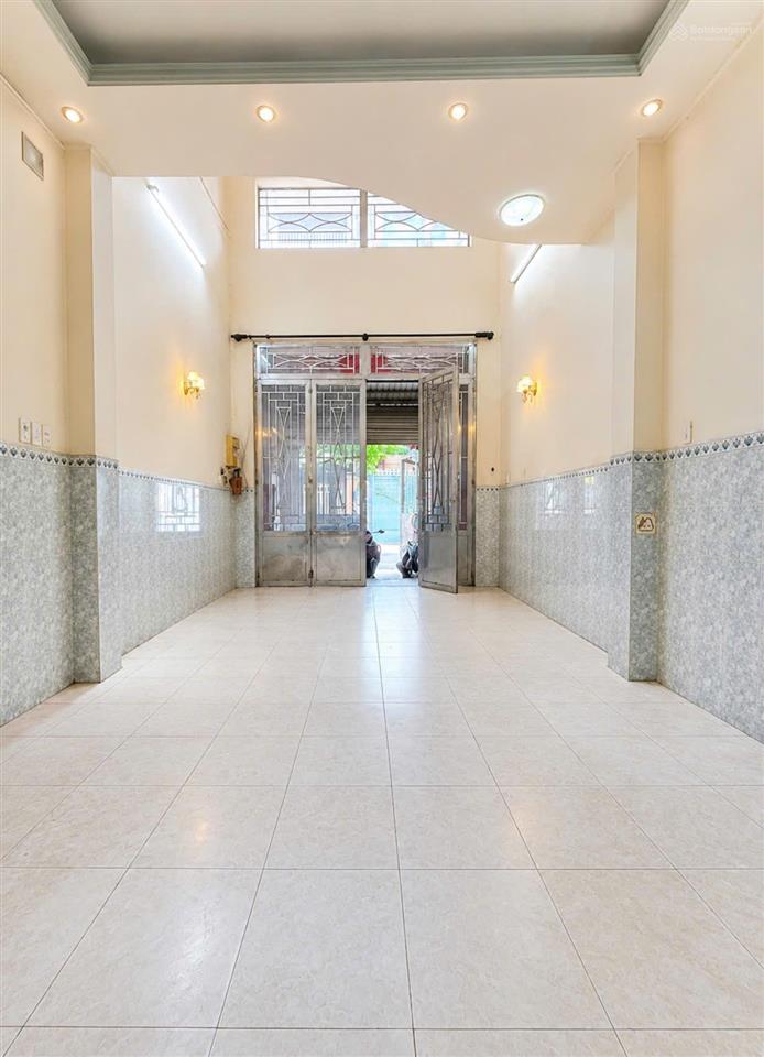 Sát trục lạc long quân  âu cơ (p.tân hòa)  đường nhựa 8m  85m