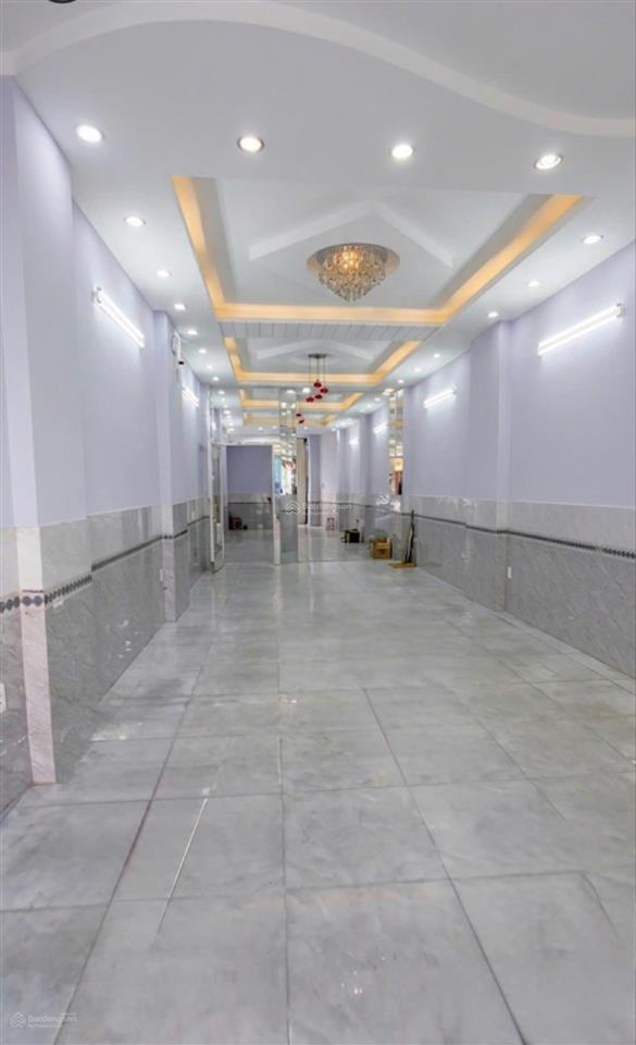 Mặt tiền khu vip k300 tân bình  đường 20m có vỉa hè  dòng tiền 350 triệu/năm  72m