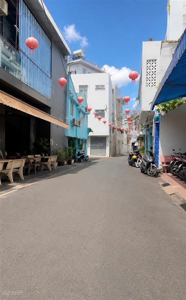 Bán nhà đẹp ngay âu cơ  lạc long quân  nhà mới 4 tầng, hẻm ô tô.