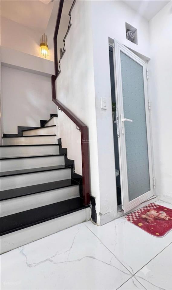 Bàu cát tân bình  hẻm nhựa ô tô ngủ trong nhà  5 tầng kiên cố  ngang 4.4m  40m