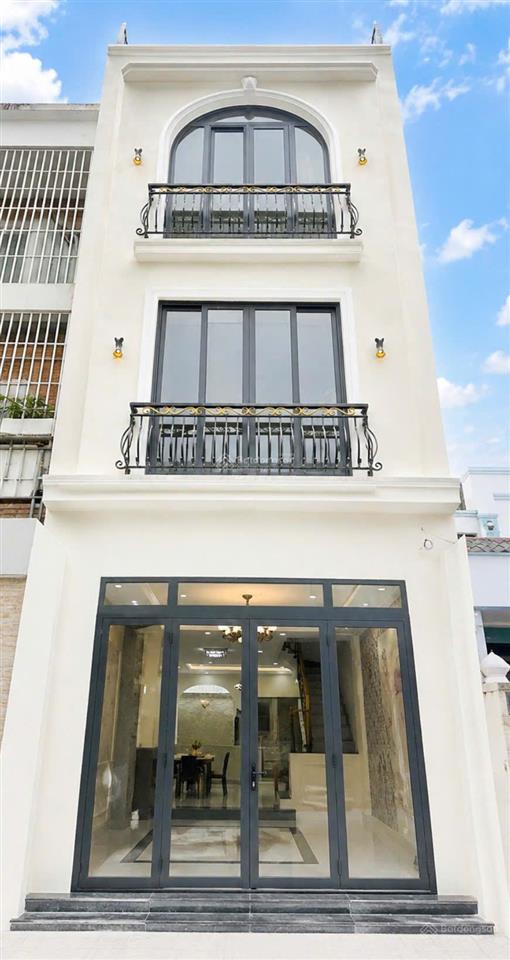 Nhà mới ngay trường chinh sát bàu cát  hxh thông  ngang 4.3m nở hậu  4 tầng mới toanh  62m2