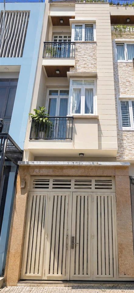 Sát bệnh viện hòa hảo q10  hẻm thông thương  4 tầng 5pn mới đẹp  41m2