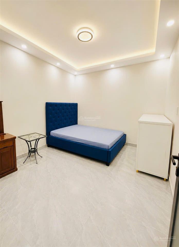 Trung tâm q11 lạc long quân, kề chợ  hẻm kinh doanh 6m  3 tầng mới toanh  44m2