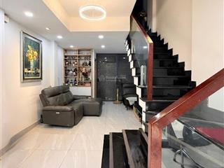 Trung tâm vip bàn cờ quận 3  5 tầng kts thiết kế  sát vách q1 q10  40m2