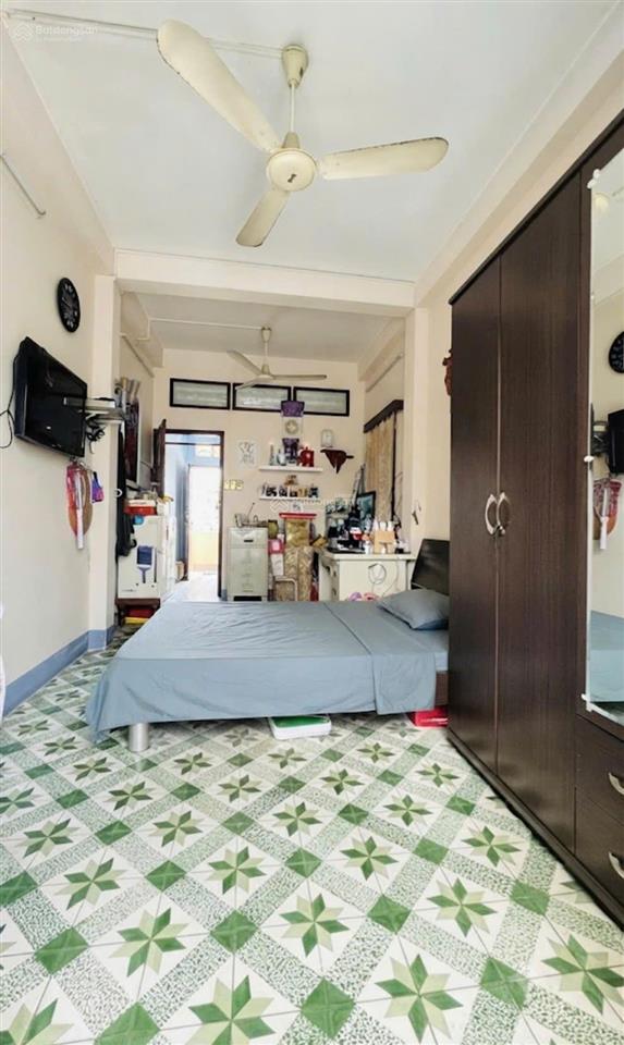 Trung tâm vip mặt tiền bàn cờ quận 3  vỉa hè 3m  4 tầng btct  36m