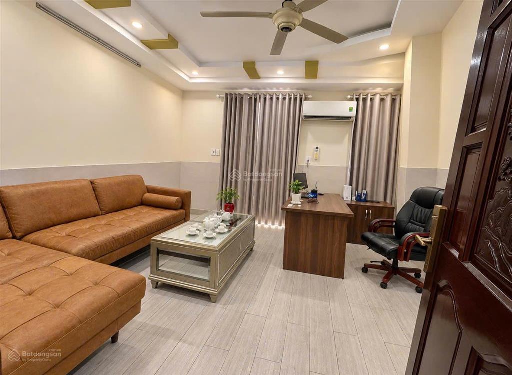 Mặt phố lõi cư xá bình thới  4.5x18m  5 tầng kinh doanh đa ngành